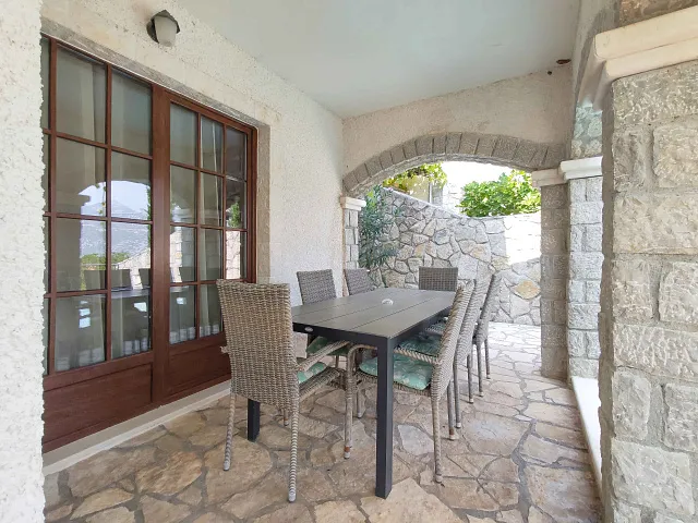 Apartment mit drei Schlafzimmern und Meerblick, mit Swimmingpool — photo 10